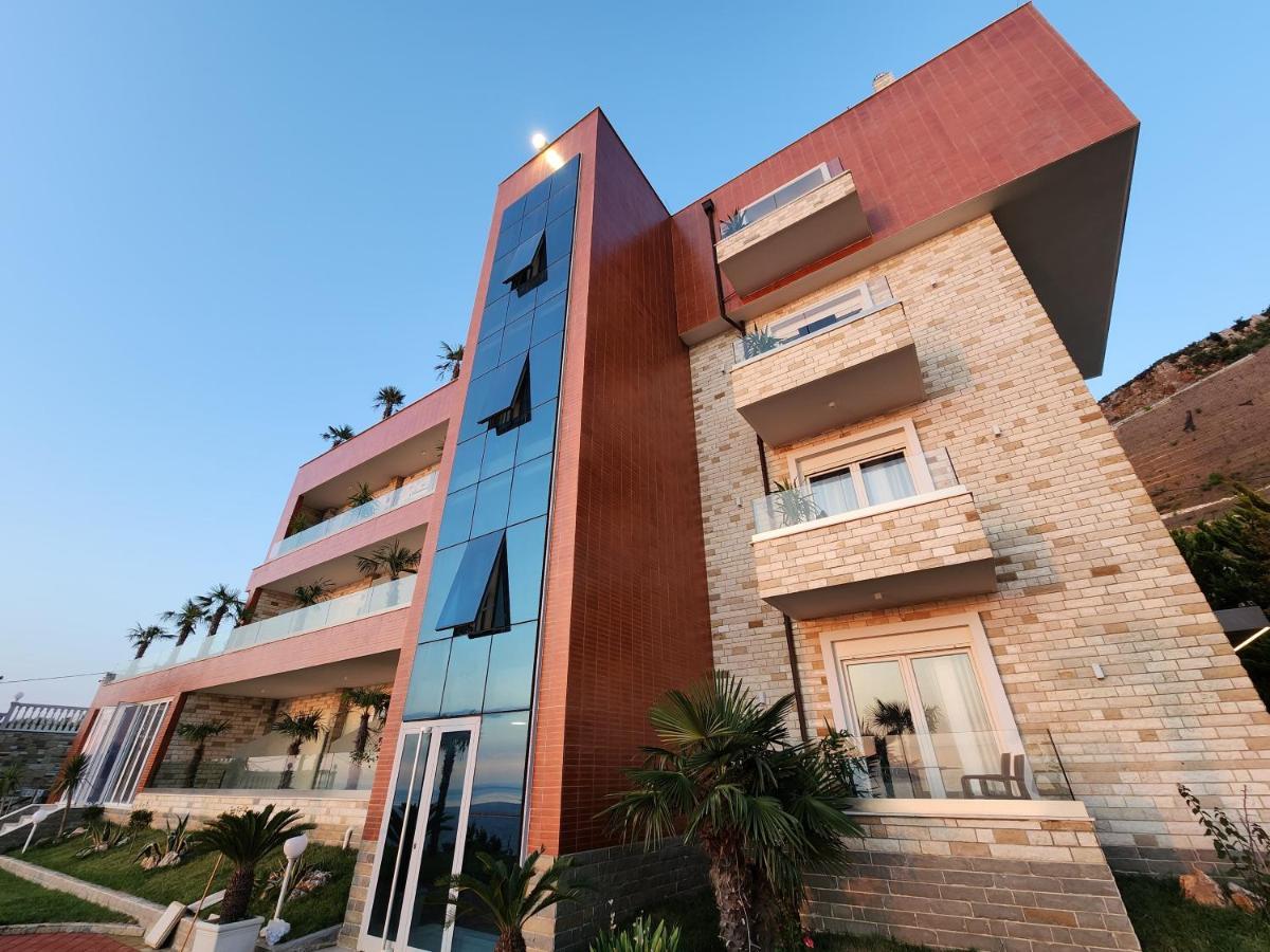 Festim Villa Hotel Kanine ภายนอก รูปภาพ