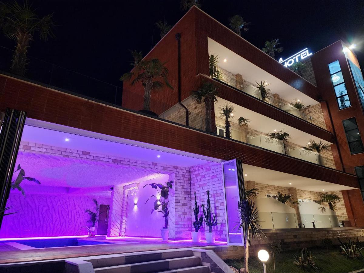 Festim Villa Hotel Kanine ภายนอก รูปภาพ