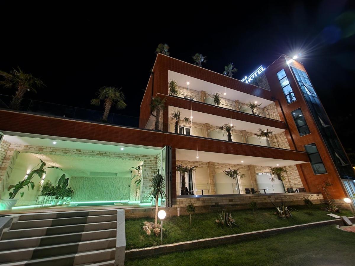 Festim Villa Hotel Kanine ภายนอก รูปภาพ